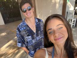 Feliz Cumpleañossss amore mio!! Gracias por un año LLENO De travesías.  Gracias por ser fiel a mis ocurrencias, por ser tan leal, tan fuerte,  perseverante y disciplinado, eres mi ejemplo a seguir