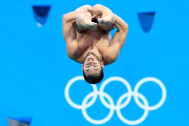 Triplo salto #carpiato con doppio avvitamento ecco come mi sento #oggi: Federazione Italiana Nuoto Olimpiadi Benedetti Tredicesimo E Out