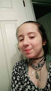 Isabella Stover's Instagram, Twitter & Facebook