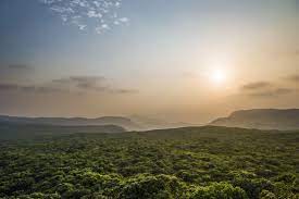 An Exquisite Monsoon Experience Awaits Your Discovery At Le Meridien Mahabaleshwar Unlock Destination Mahabaleshwar Mahabaleshwar Natural Landmarks Resort Spa