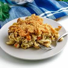 Dinner table ready in 40 minutes, the entire family will love this easy tuna noodle casserole recipe. Tuna Noodle Casserole Feast For A Fraction