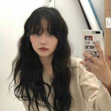Insert Waves Here Aesthetic Hair Hair Styles Black Wavy Hair
