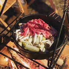 焚き火で絶品料理を作ろう 料理 焚き火用調理道具まとめ camp hack キャンプハック 料理 調理 鍋料理