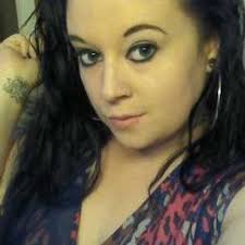 Amanda Tschantz's Instagram, Twitter & Facebook