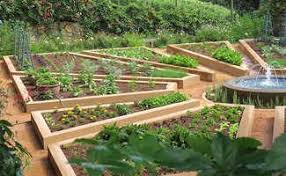 Realiser Un Carre Potager En Lame De Terrasse Design De Jardin Potager Amenagement Jardin Carre Potager