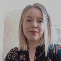 Madeline Stump's Instagram, Twitter & Facebook