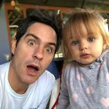 Cuando veo a mis padres disfrutar de mi hijo y que él les sonría, me doy  cuenta de lo mucho que tengo por agradecerle a la vida❤