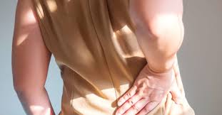 There are two kidneys, each about the size of a fist, located on either side of the spine at the lowest level of the rib cage. 6 Causes Of Left And Right Flank Pain