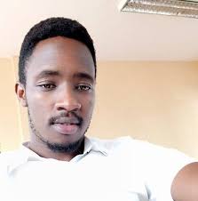 He's not leaving 🙅‍♂️ Pep Guardiola is confident Kevin De Bruyne isn't  going anywhere and speaks