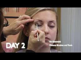 how to learn makeup artistry cara 5 day