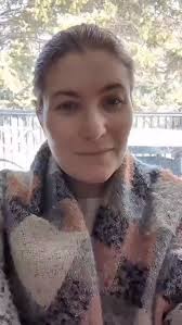 ☀️Meet The Team ☀️ Amanda Graff, Psychotherapist While life is undoubtedly  challenging and complex, it is often the stories we tell ourselves that lie  at the root of our suffering. Do you