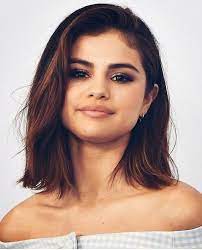 Pin By Mumkin On Goldilocks Selena Gomez Short Hair Selena Gomez Hair Celebrity Short Hair