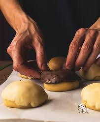 Pin En Bake Street