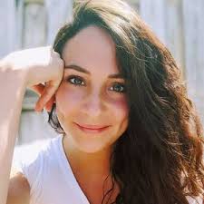 Dr. Christina, D.C. (@dr.christina.marie)