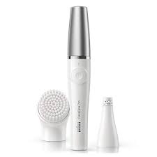 More practical than tweezers, cheaper than an electric face epilator, this manual epilator is the perfect compromise for your budget. Best Facial Epilator The Steps To Finding The Best Epilator For Your Face August 2021