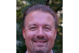 Scott Hemenway's Instagram, Twitter & Facebook