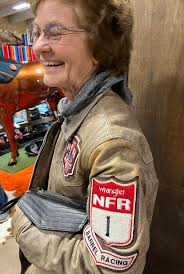 It isn't every day that you get to BEMER a barrel racing icon! Mary Burger-  2x World Champion Barrel Racer