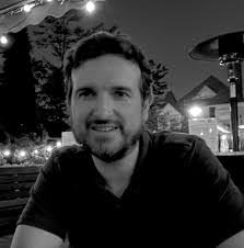 Craig Bays's Instagram, Twitter & Facebook