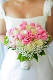 Jessica's bouquet was lush and classic looking just because she requested from floral designer amy merrick. Tulip Bouquets Wedding Articles Bridalbook Ph Wedding Flowers Tulips Wedding Bouquets Tulip Bouquet Wedding