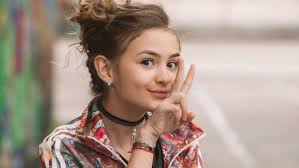 See more of camera naţională a cărţii din republica moldova on facebook. Agora Video Fata Fenomen Din Republica Moldova CantÄƒreaÈ›Äƒ È™i Vlogger Are Sute De Mii De Fani La Doar 14 Ani