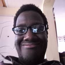 Ana Loza (@QueenLozah)