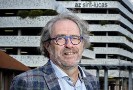 Dr. Dirk Maes, kersvers directeur AZ Sint-Lucas Gent, verdedigt  accreditatie