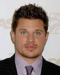 Triangle and diamond shaped faces. Men How Do I Choose A Hairstyle That S Right For Me Round Face Men Round Face Haircuts Square Face Hairstyles