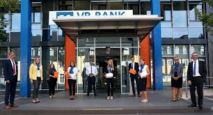 Wir Werden Banker Vr Bank Rhein Mosel Neuwied Begrusst Sechs Neue Auszubildende Nr Kurier De