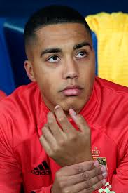 Reports suggest youri tielemans has chosen to return to leicester city. Youri Tielemans Wikipedia