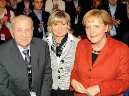Angela dorothea merkel (født angela dorothea kasner 17. Angela Merkel Lobt Die Familie Mack Rust Badische Zeitung