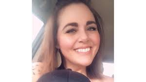 Jana Tucker's Instagram, Twitter & Facebook