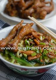 Clean the motor part (a) and the vacuum pump (d) with a damp cloth only. Gagasan Untuk Spanduk Mie Ayam Ceker Erlie Decor