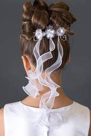Para niñas acconciature da ragazze, stili di capelli corti, acconciature raccolte . Acconciature Prima Comunione 27 Idee Per Pettinarla Nel Suo Giorno Speciale