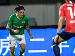 Juan fernando quintero paniagua is a colombian professional footballer who plays as an attacking midfielder for chinese super league club sh. Juan Fernando Quintero Compartio Una Nueva Foto Desde China En Pretemporada Con El Shenzhen Fc El Colombiano Comienza A Relacionarse Con Otros Companeros De Equipo Ante Del Inicio De La Superliga De