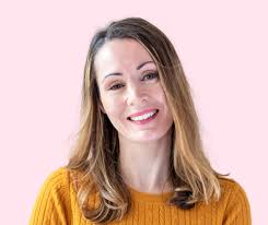 Katie Handley's Instagram, Twitter & Facebook