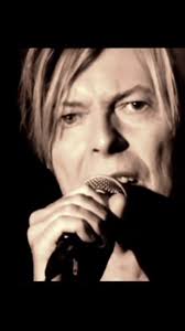 I just wanted to shoot the ending of this wonderful version of Loving The  Alien Acoustic by Gerry Leonard. Reality Tour., #davidbowie  #lovinginthealien #realitytour