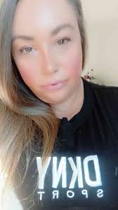 Thank you for the Welcome 💞 I love getting to know new friends! A little  bit about me....... I am a Mum of 3 grownup daughters & live in Queensland,  Australia. I