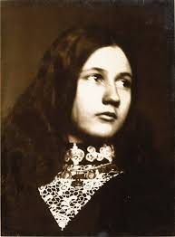 Exhibition The happy years. Denise photographed by her father Emile Zola