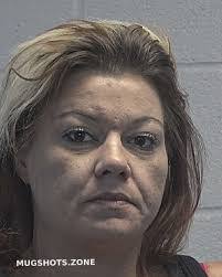 Felicia Poore's Instagram, Twitter & Facebook