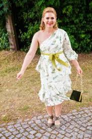 Here is the right place for your perfect collection! What To Wear To A Summer Wedding Black Tie Optional Madame Schischi