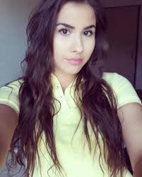 Sarah Mouna Rauber (@SarahMounaR)