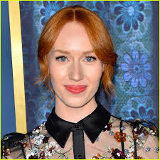 The Testaments' TV Cast Revealed: 1 Returning Actor & 12 New Stars for  'Handmaid's Tale' Spinoff Series