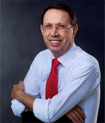 Depois de faltar ao seu depoimento na cpi da covid, o empresário bilionário carlos wizard pode ser alvo de uma condução. Carlos Wizard Martins Wikipedia A Enciclopedia Livre