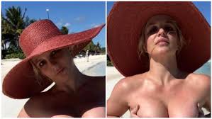 Britney Spears räkelt sich nackt am Strand - und geht dabei so weit wie  noch nie