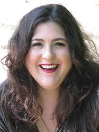 Amber Kizer's Instagram, Twitter & Facebook