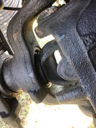 How hard is it to fix this seal ? Can someone give me quick version or tell  me what it is called so I can goto youtube unniversity ?