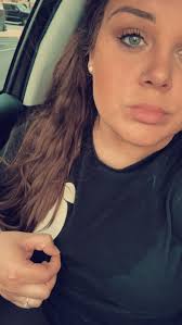 Getting back to my roots with some studio dancing. Happy hump day! 🤘🏻😝