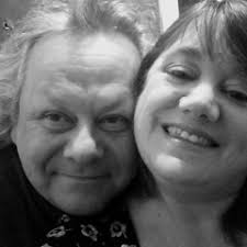 Stream Debbie Etheridge music