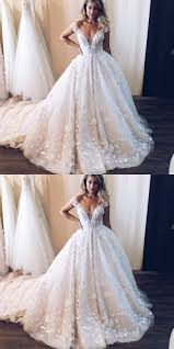 Hier bitten wir hochwertige brautkleider günstige brautmode meerjungfrau hochzeitskleider, brautmode große maße und günstige lange brautkleider online an. Elegante Hochzeitskleider Weiss Spitze Brautkleid Prinzessin Gunstig Braut Hochzeitskleid Lange Schleppe Ballkleid Hochzeit