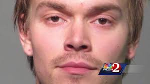 Man charged in fatal Orlando police bar shooting accepts plea deal